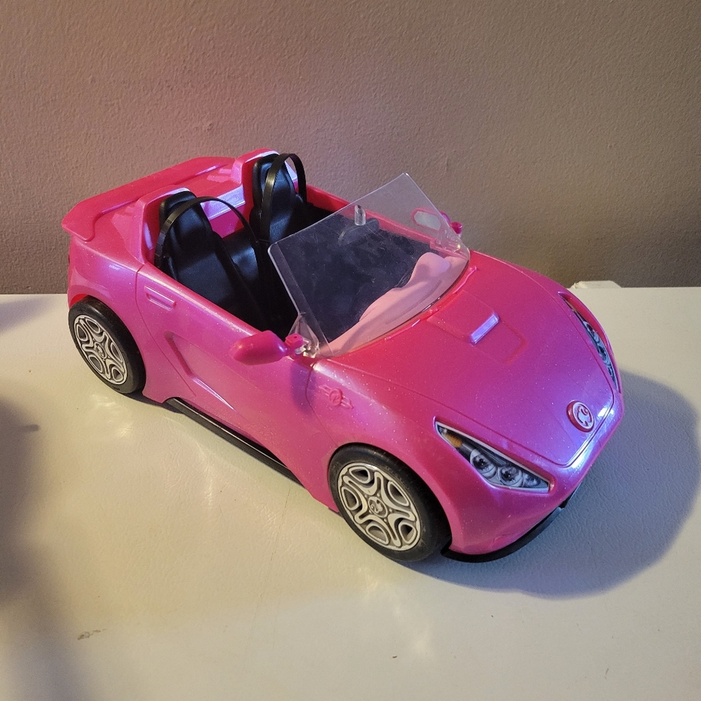 Barbie Convertible Car